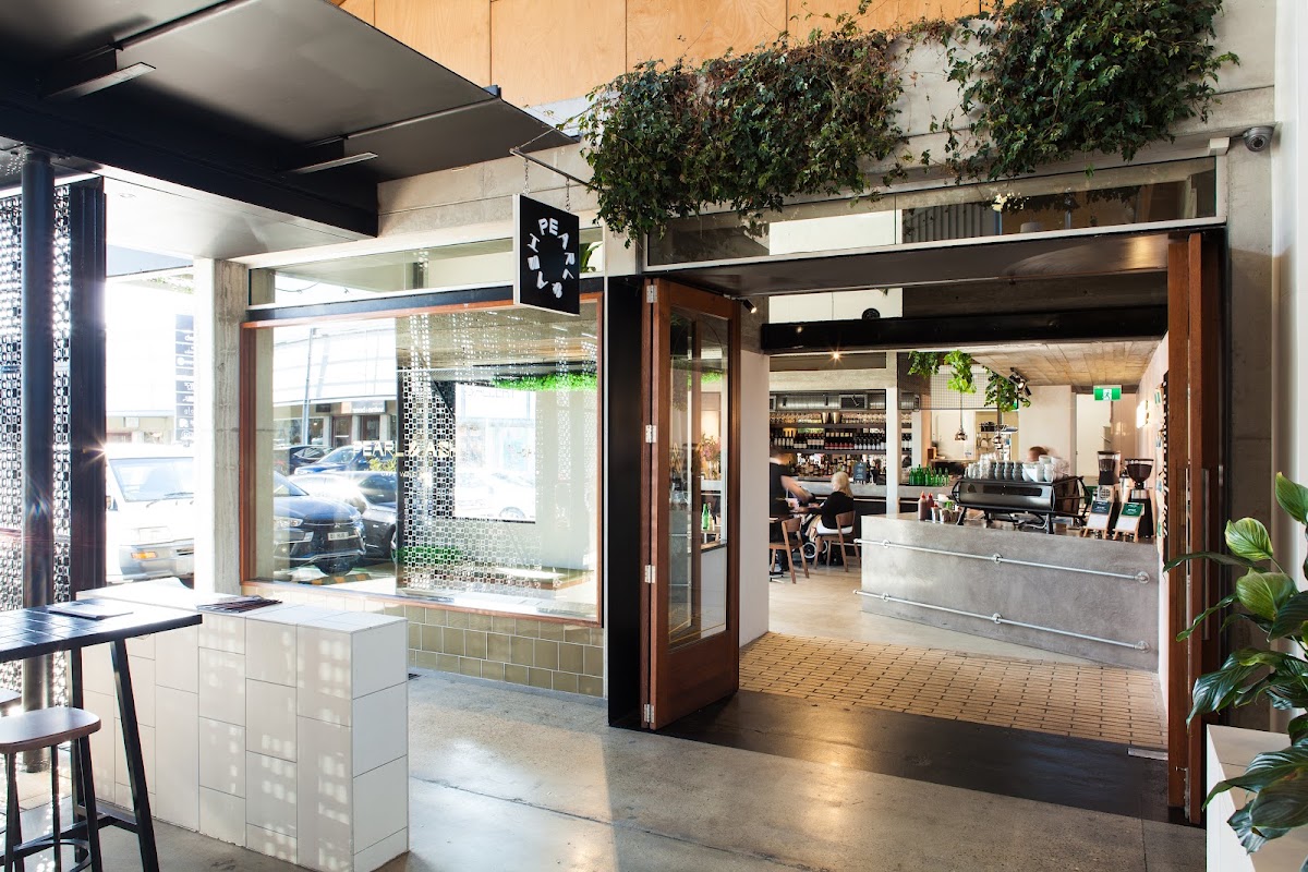 Pearl & Ash Cafe