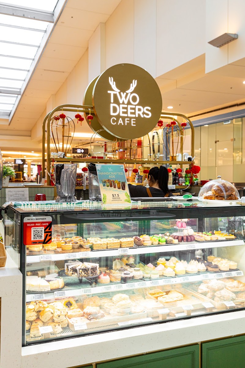 Two Deers cafe