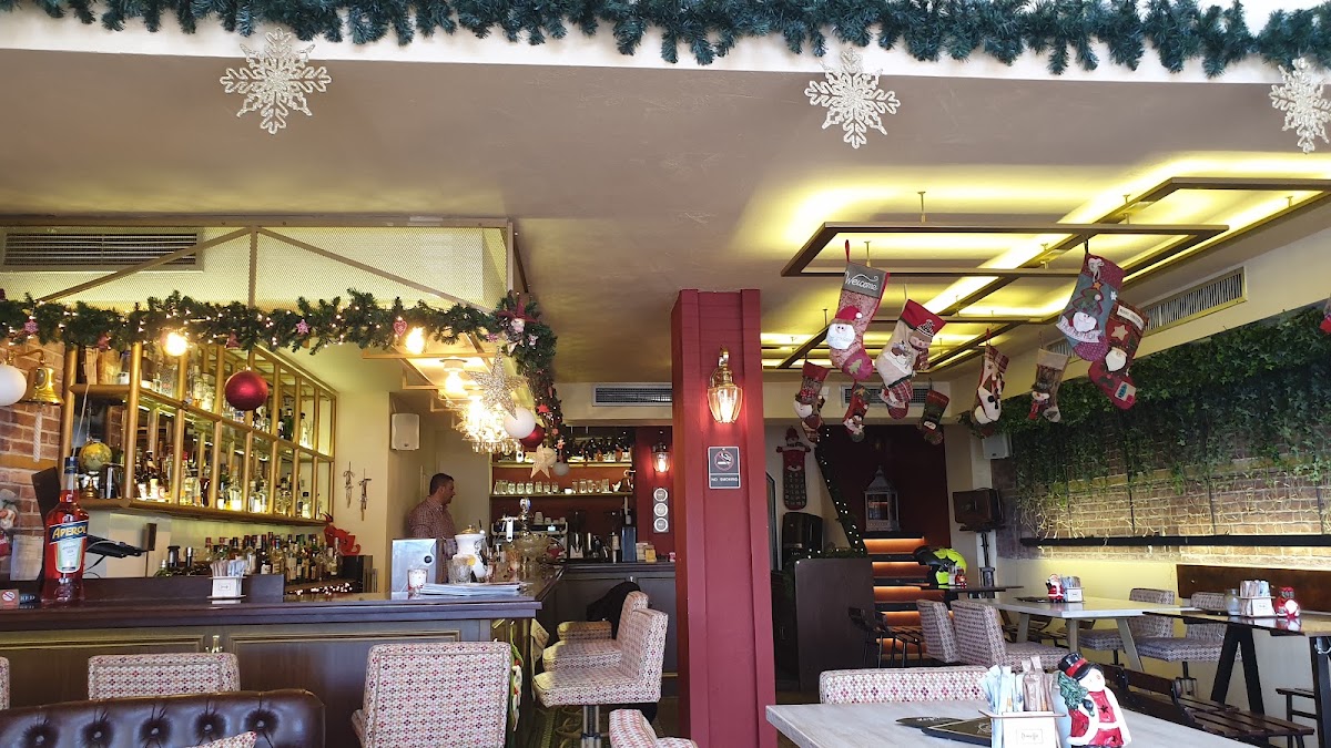 Old Port Cafe Thessaloniki