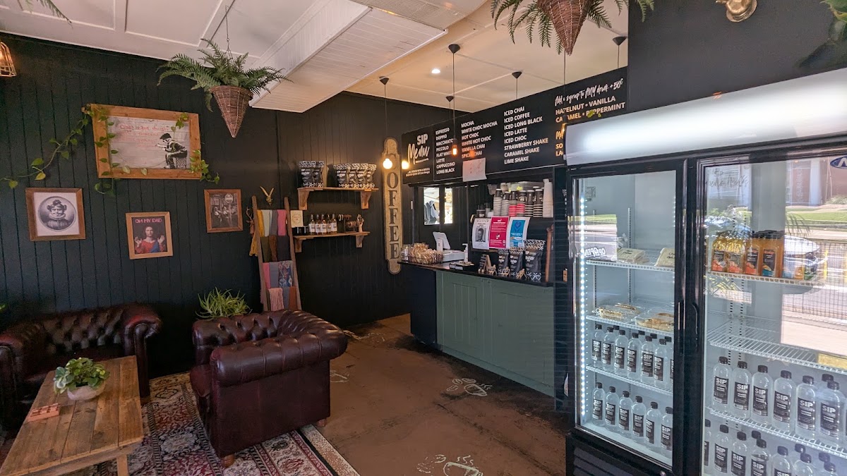 Sip Espresso Bar . Pet friendly