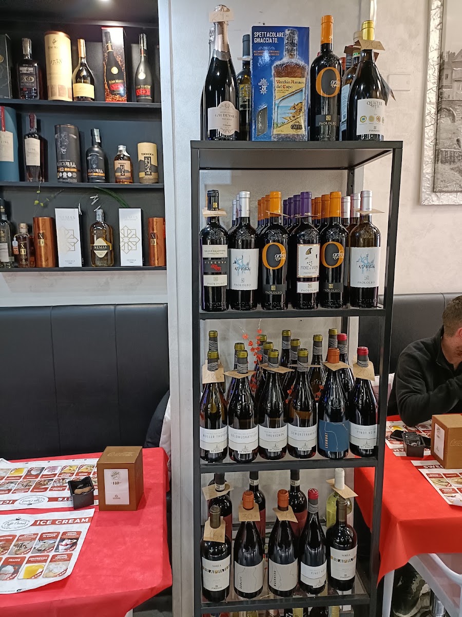 Caffè Cavour Di Vasselli Roberto