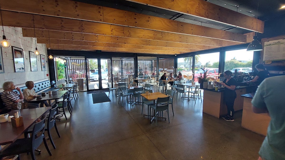 Revival Café & Coffee