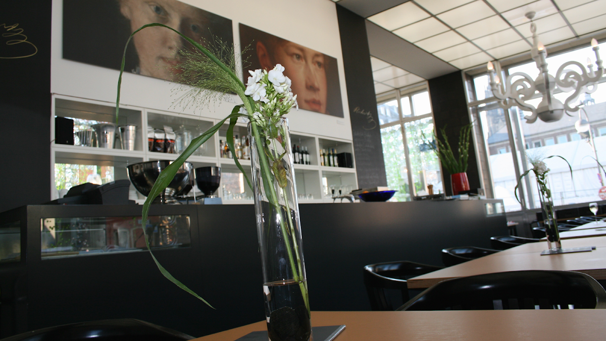 Wallraf-Richartz Cafe Restaurant im Museum