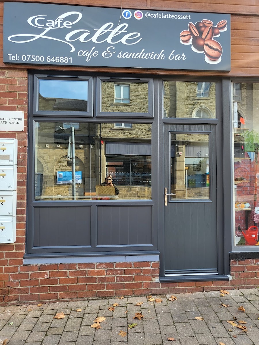 Cafe Latte & Sandwich Bar