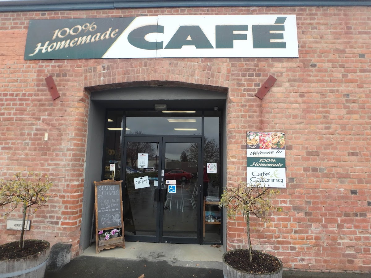100% Homemade Cafe