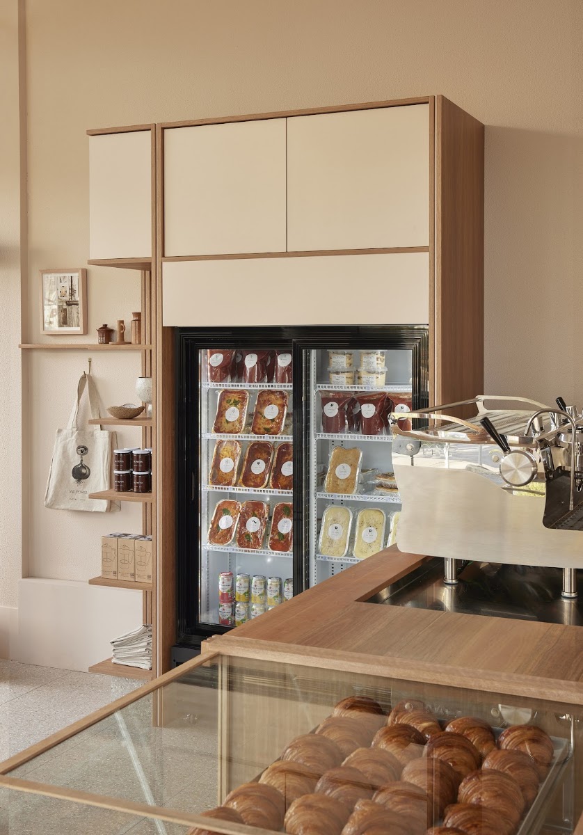 Pronto Aroma Kew