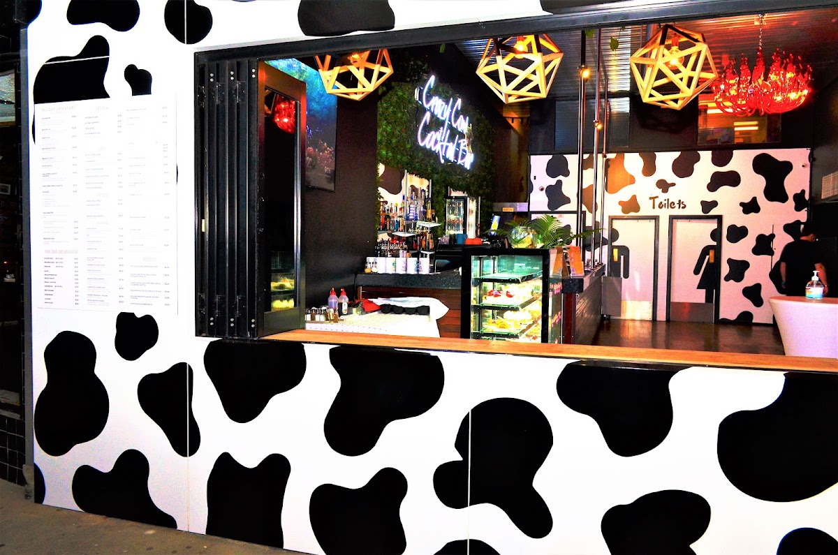 Crazy Cow Cafe & Dessert Bar