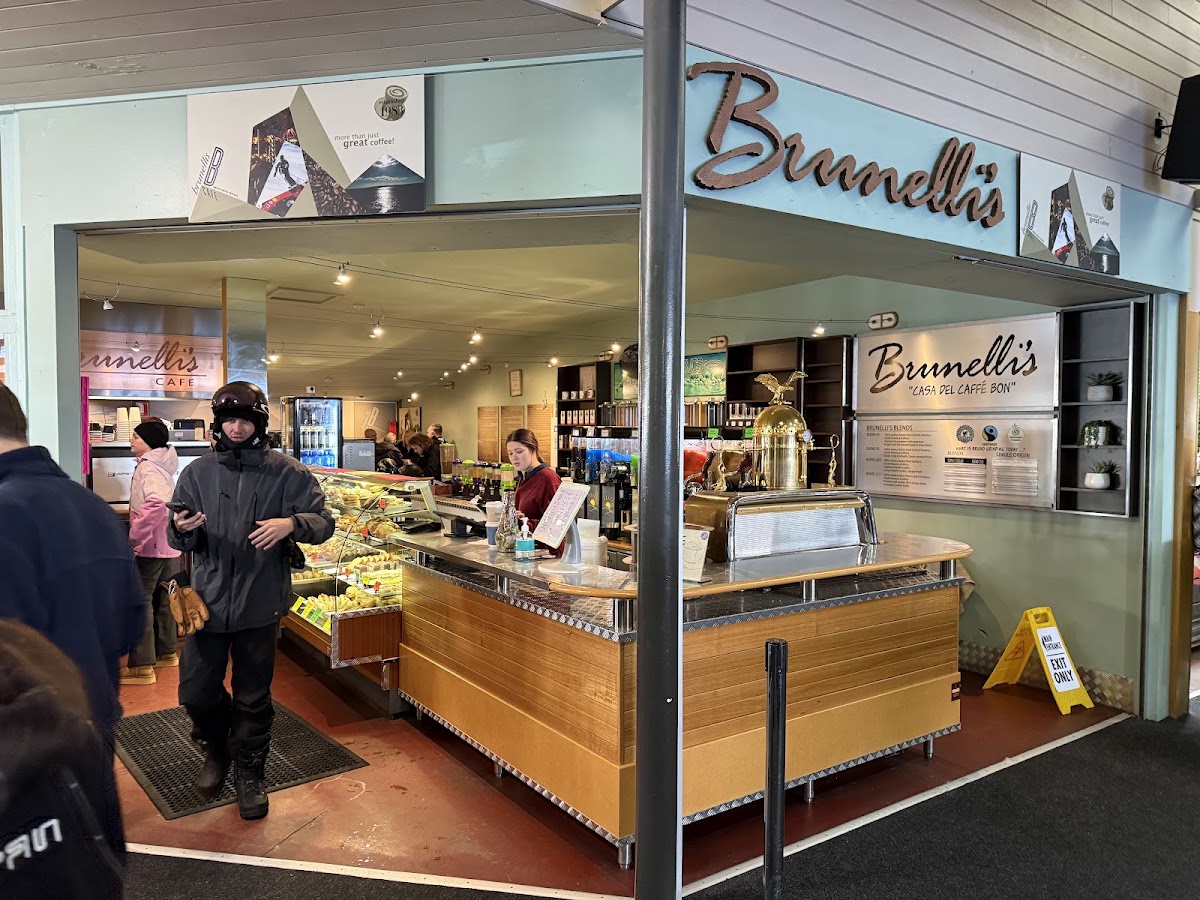 Brunelli's Cafe