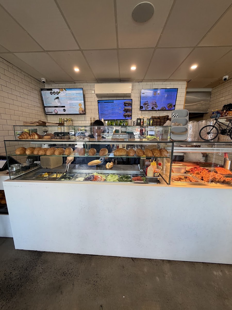 Peddler Tuckshop