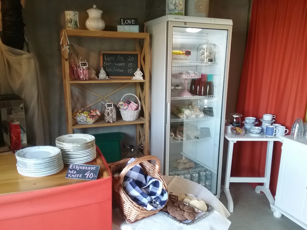 cafe merry housing
