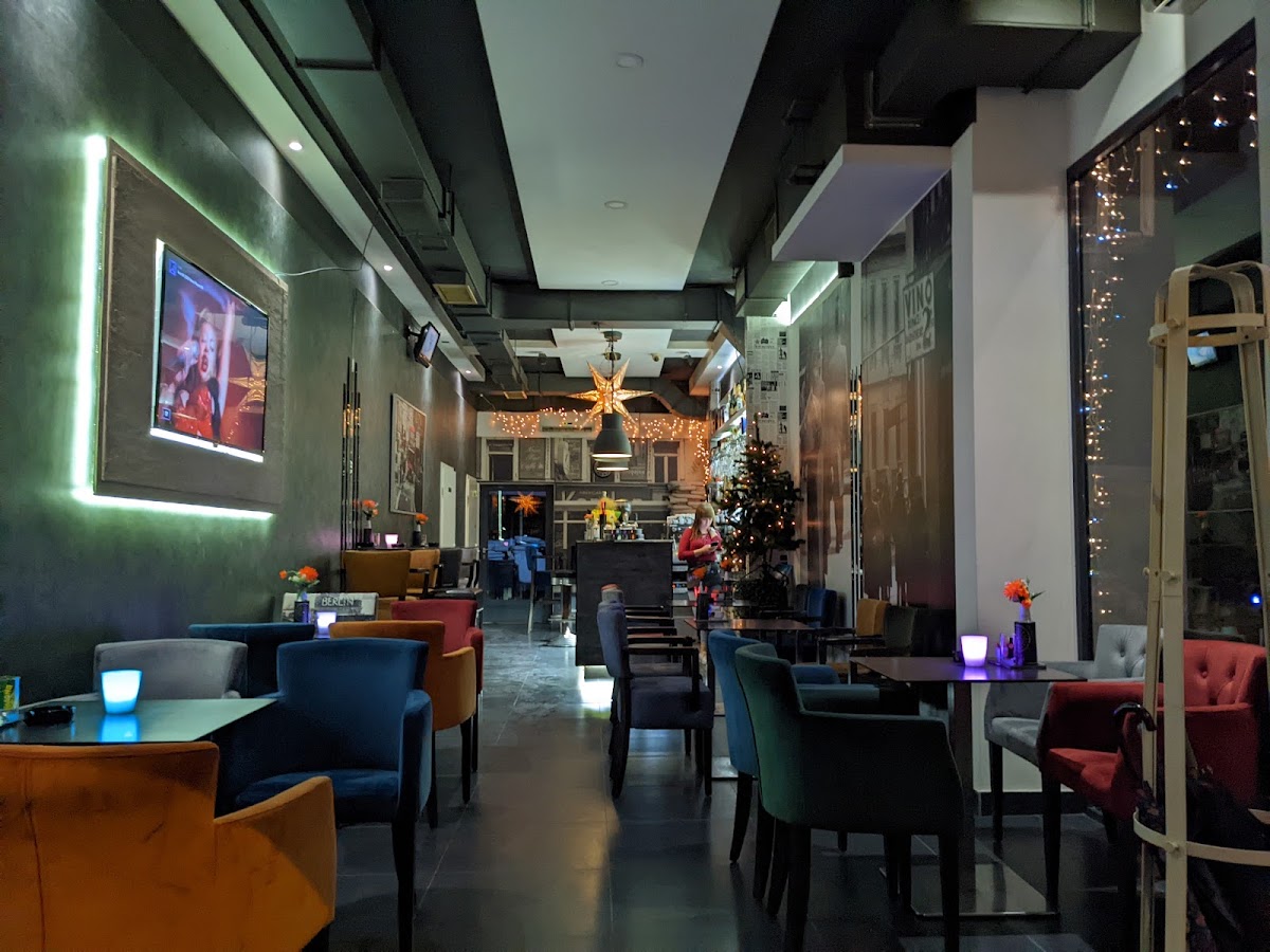 News Bar Caffe