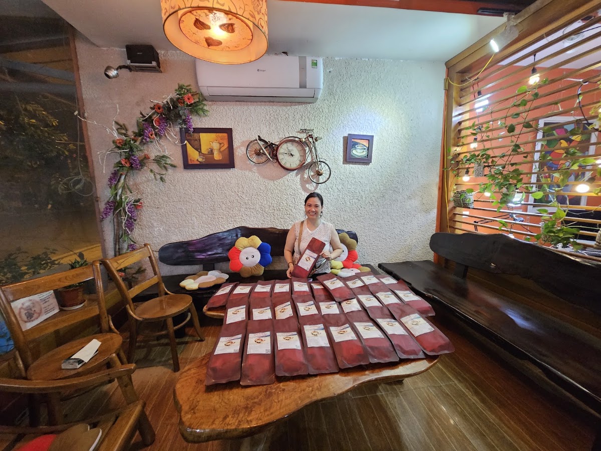 Dakbukso Coffee Roasters