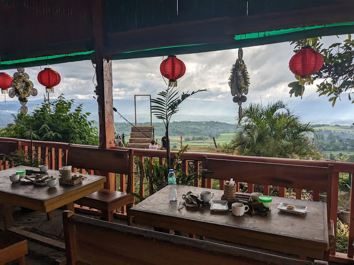 Nature's View Cafe