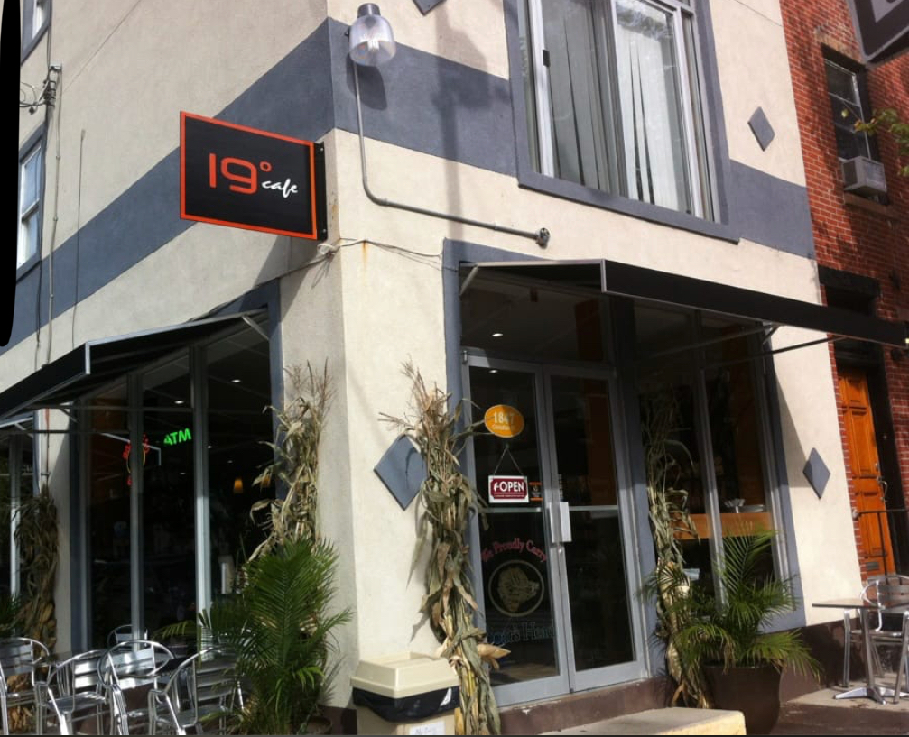 19 Degrees Cafe