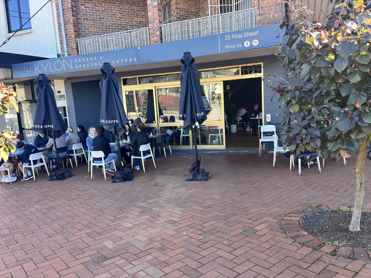 Kylon Eatery & Specialty Coffee