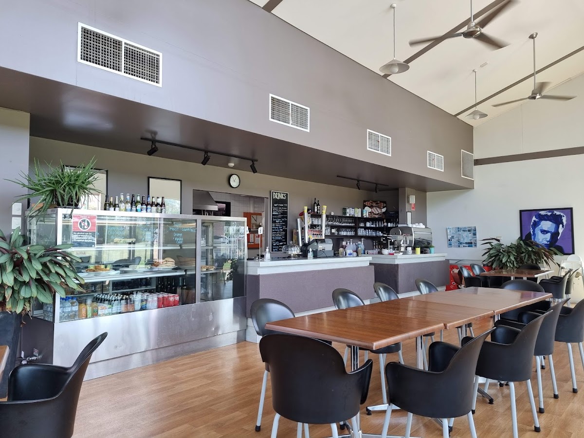 Dish Cafe