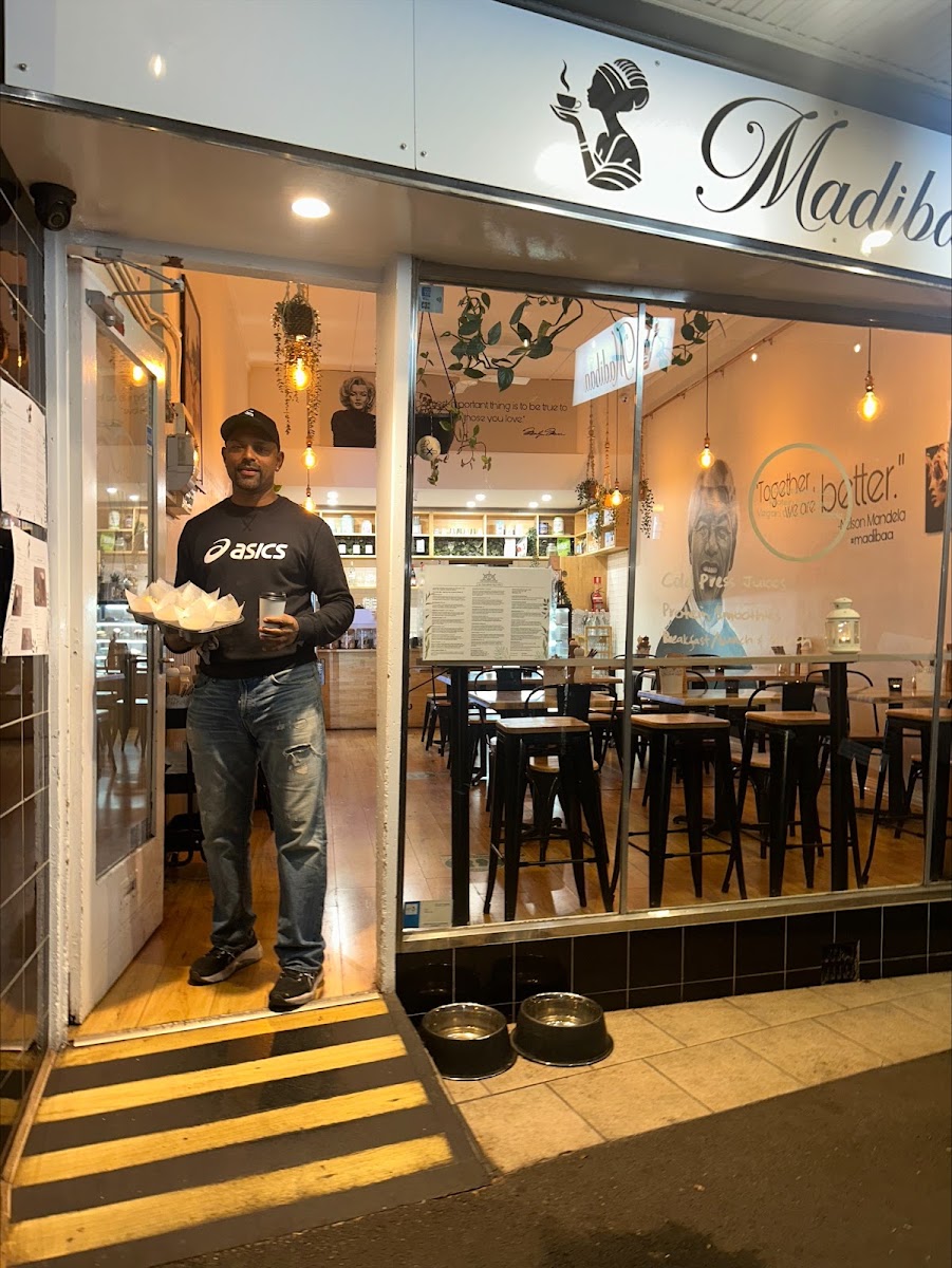 Madibaa Cafe