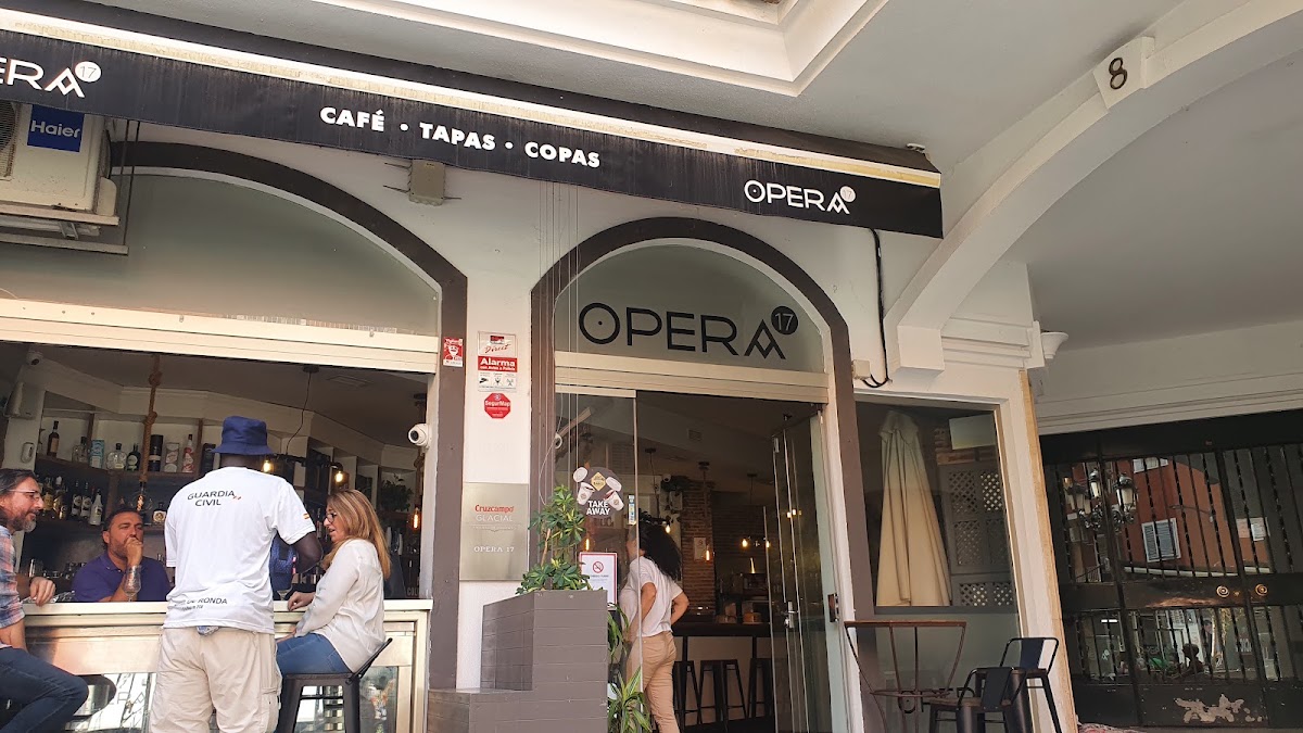 Ópera 17