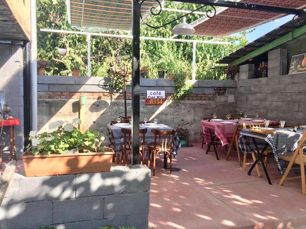 CAFE AISI