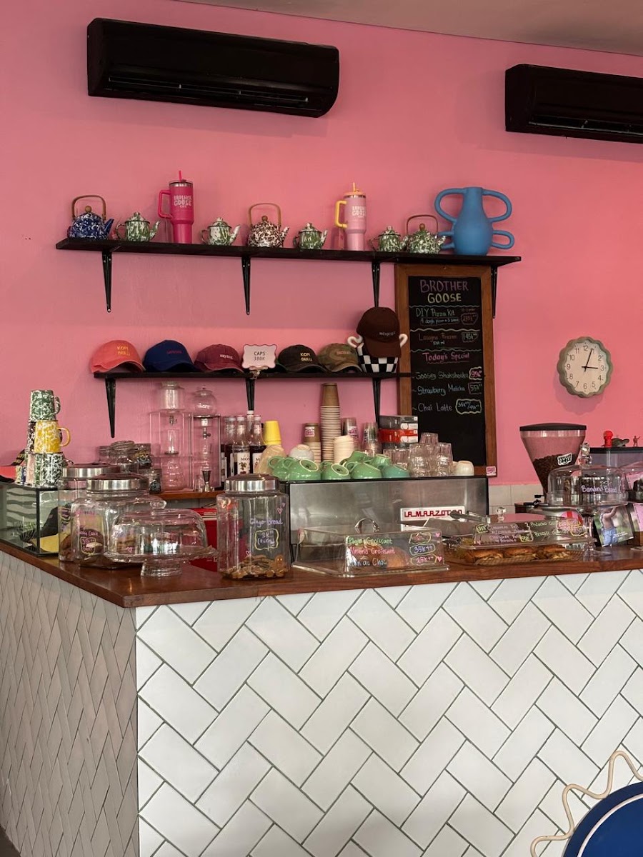 Brother Goose Cafe Berawa