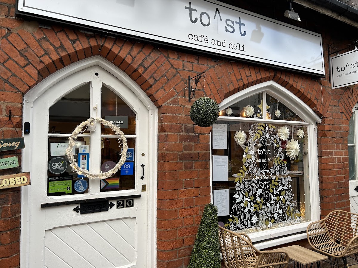 tost (toast) cafe and deli