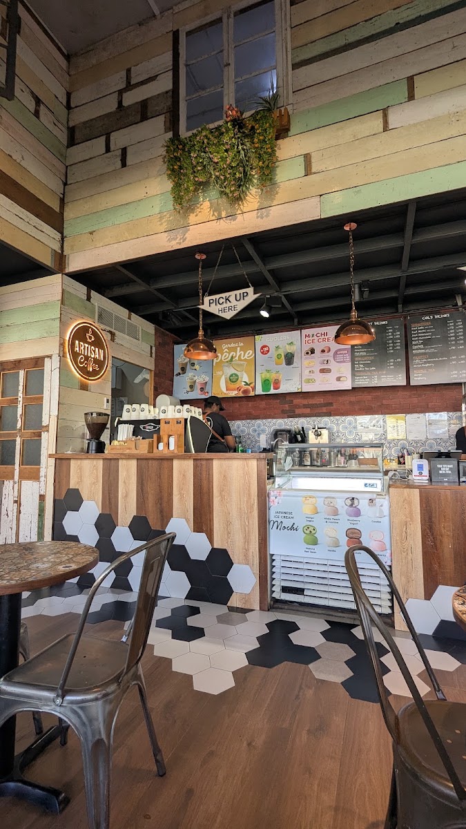 Artisan Coffee La City