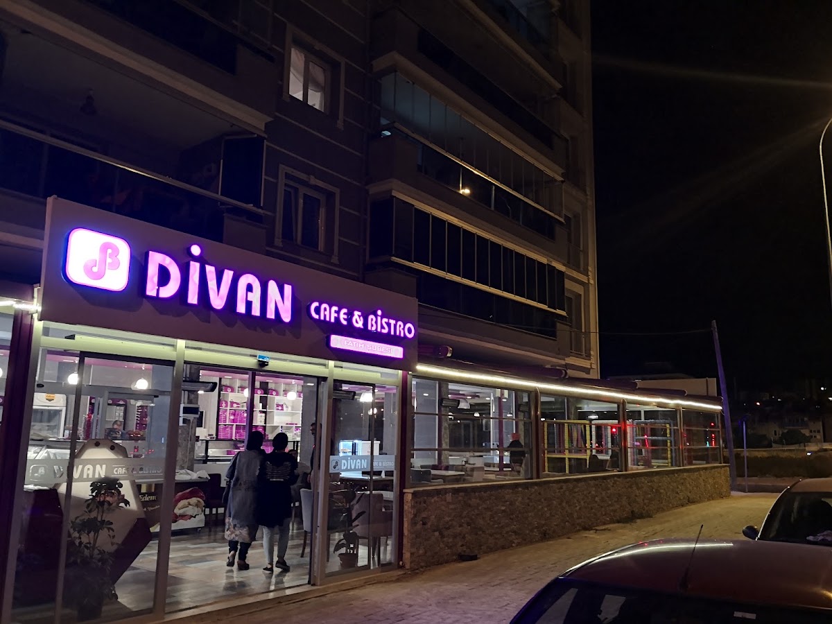 Divan pasta cafe