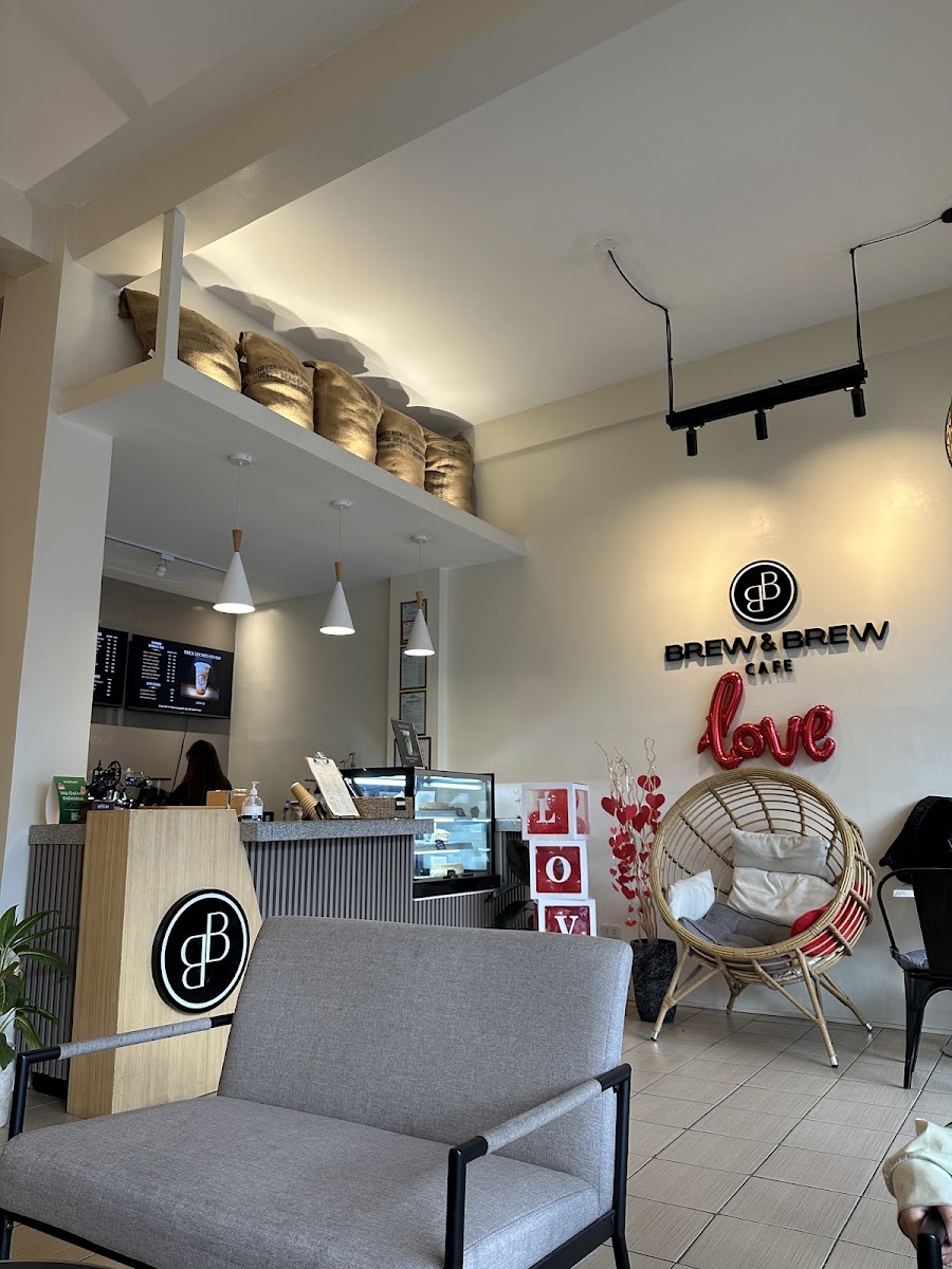 Brew & Brew Cafe
