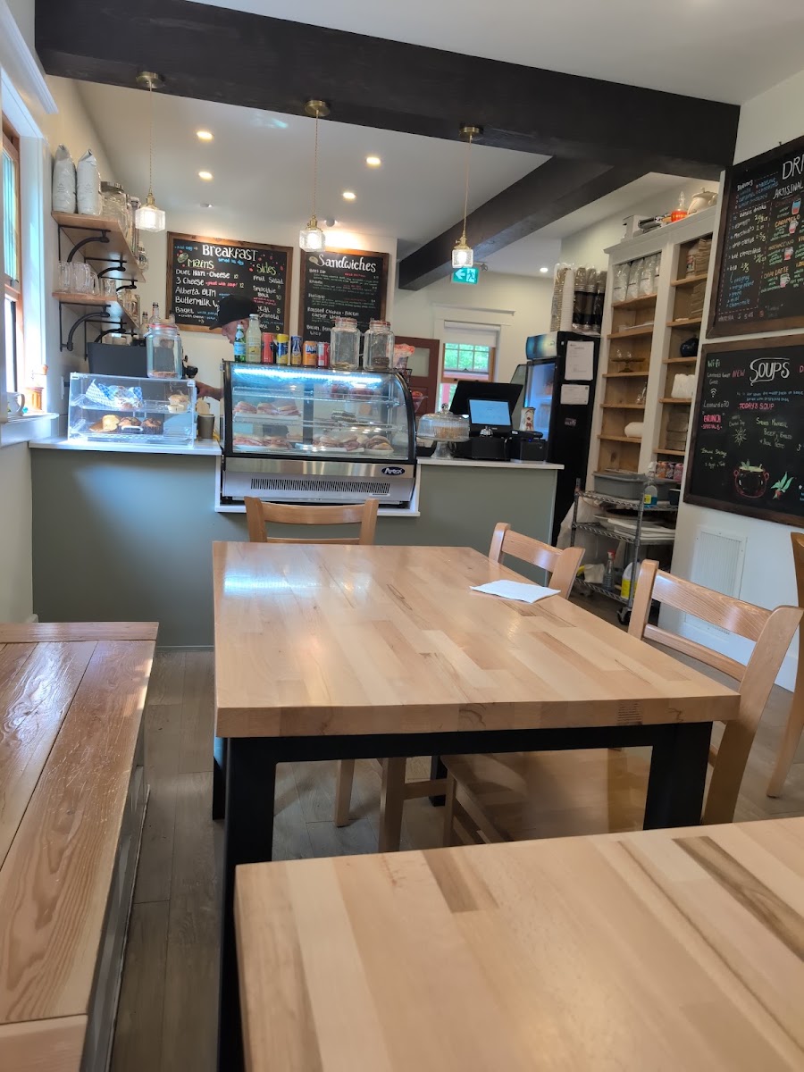 Leonardo’s Coffee and Sandwich House