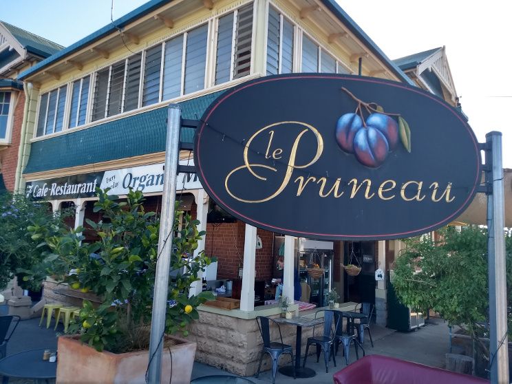 Le Pruneau