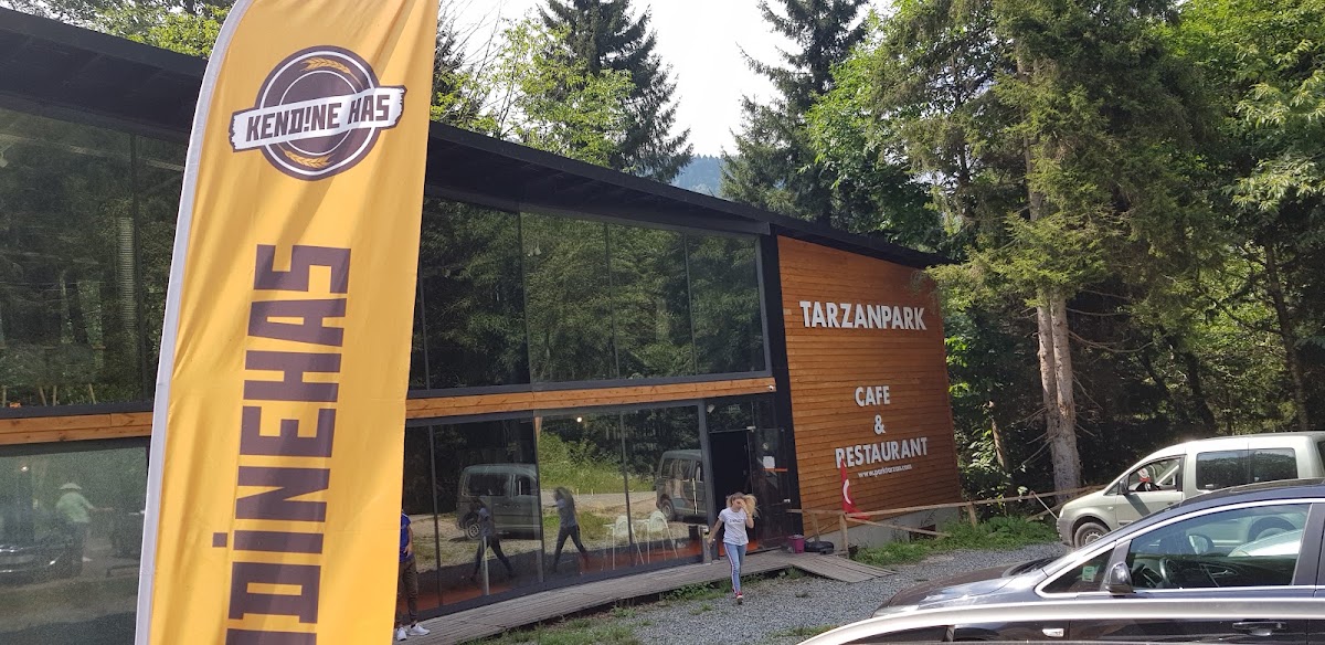 Trazan cafe