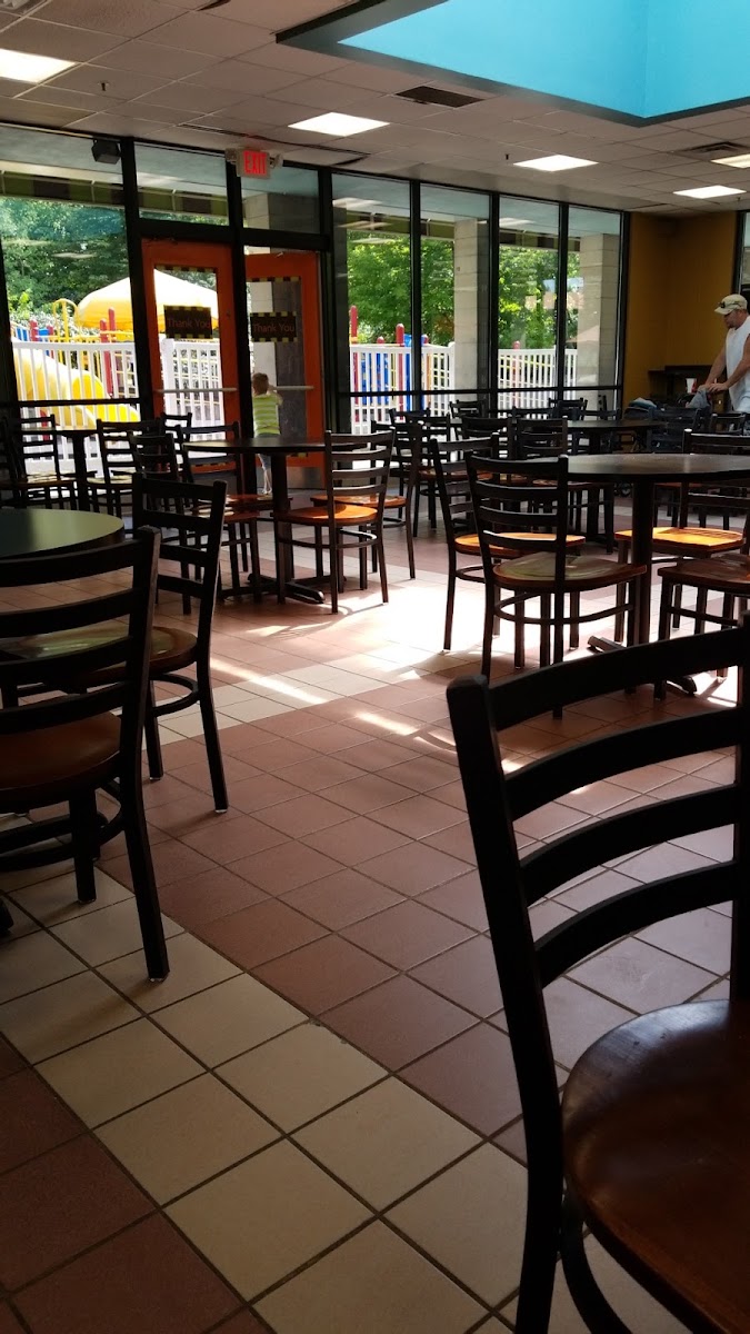 Cafe on the Commons
