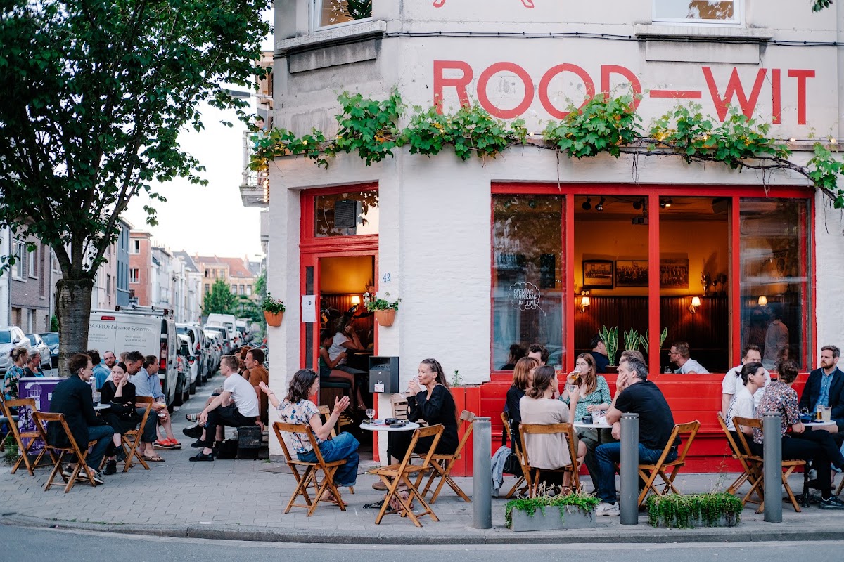 Cafe Rood Wit