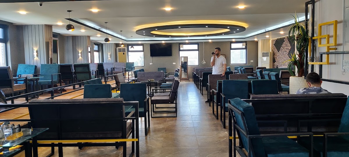 Roya Rest & Cafe