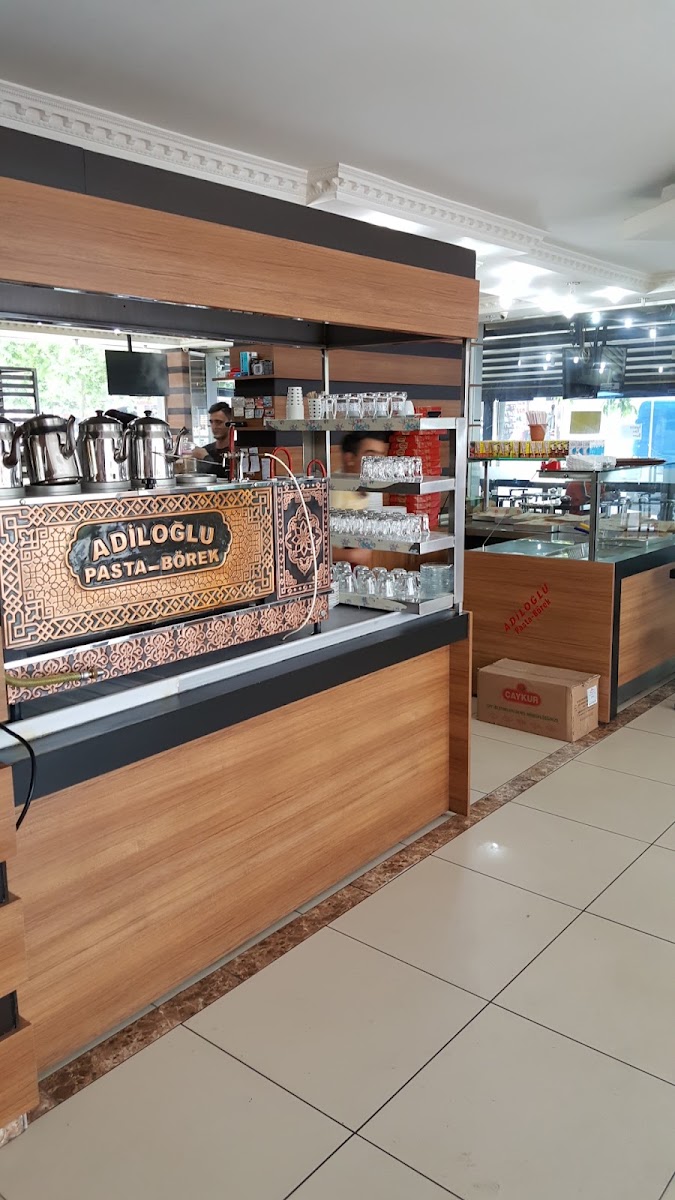 Adiloglu Cafe