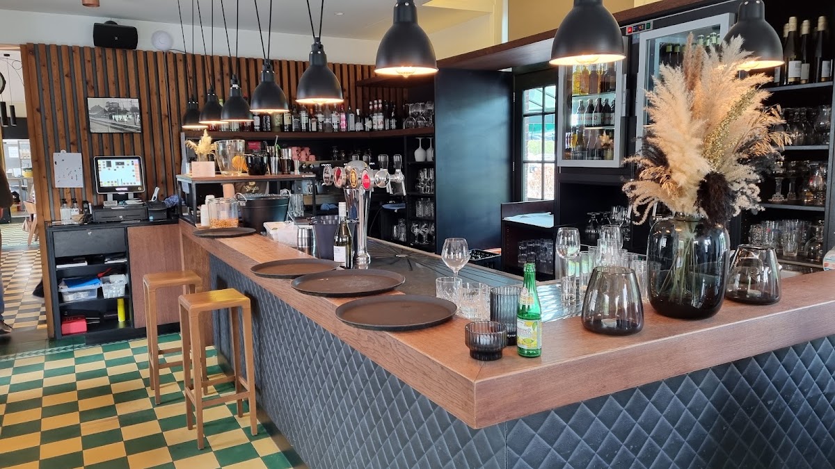 Grand café Station Asch