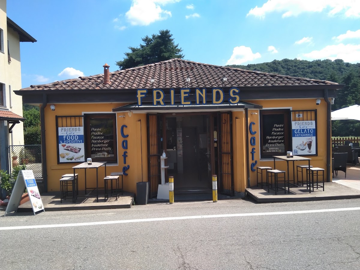 Friends Cafe'