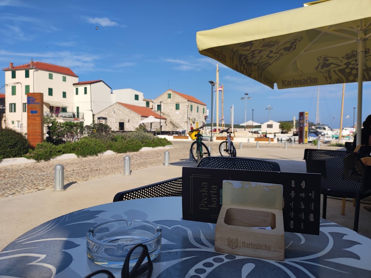 Pejo Cafe