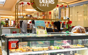 Two Deers cafe