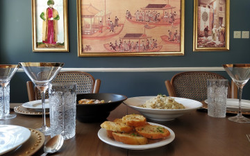 Merchant Café