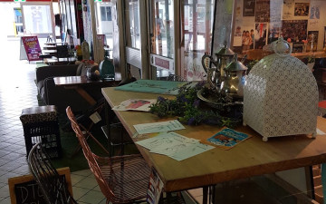 Mad Snake Cafe