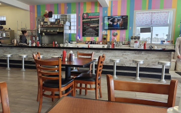 Hummingbird Cafe