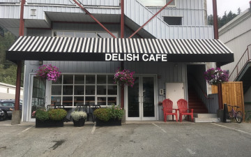 Delish cafe