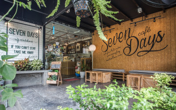 SEVEN DAYS Cafe