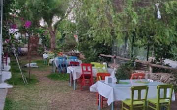 Özbel Cafe & Aile Çaybahçesi