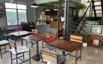The Combine Cafe and Art Gallery