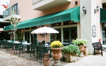 House of Wylie Coffee Bar & Cafe