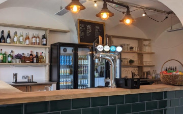 The Mansion Bar & Café
