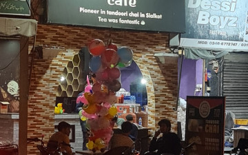 Friendies Cafe