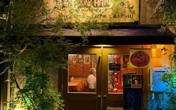 Blues Cafe BALL'N'CHAIN